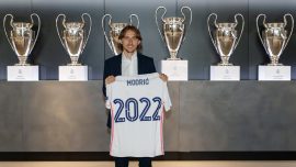 Luka Modric 1 yıl daha Real Madrid’de