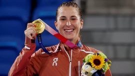 Tokyo’da tek kadınlarda şampiyon Belinda Bencic