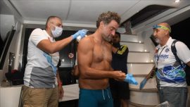 Milli sporcu Emre Seven’in KKTC’ye yüzme hedefi yarıda kaldı