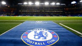 Chelsea’nin forma sponsoru, anlaşmanın askıya alınmasını istedi