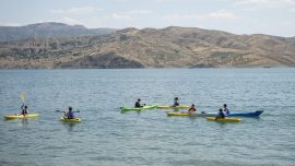 Tunceli’nin tarihi Pertek ilçesi su sporlarıyla adından söz ettiriyor
