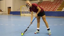 Hokeyci Sinem Yalçın milli formayı 100’den fazla kez giydi