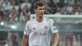 Salih Uçan’dan Beşiktaş’a iyi haber