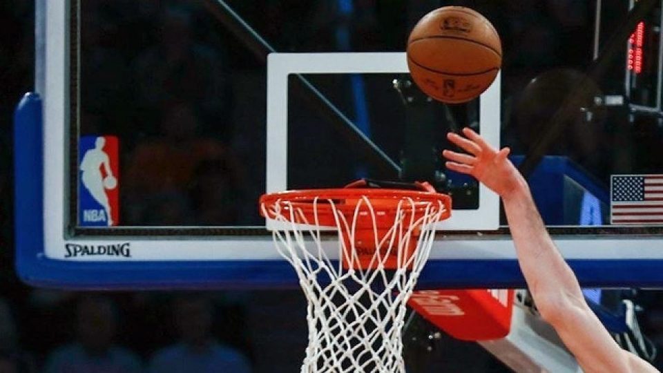 Nuggets ve Heat NBA şampiyonluğu için parkeye çıkacak